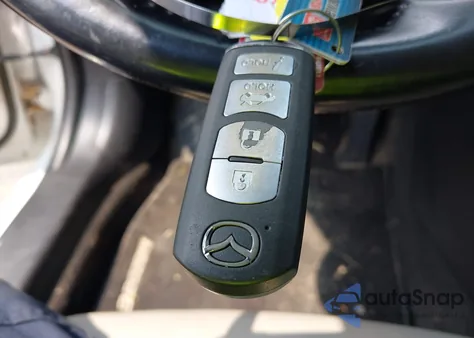 2014 Mazda Mazda6 I Touring z USA, uszkodzony, nr VIN JM1GJ1V69E1157204